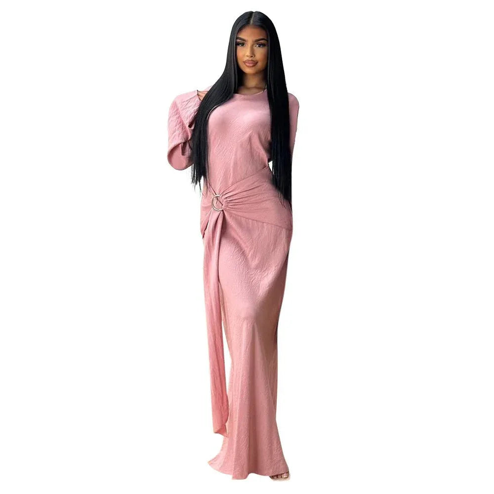 Elegant Solid Color Round-Neck Long-Sleeved Dress