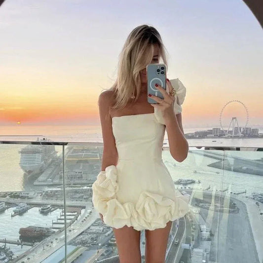 Modisches schulterfreies, figurbetontes Kleid für Damen